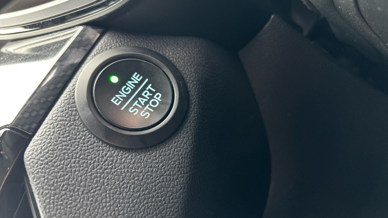 Ford Kuga 2.5 FHEV ST-Line X Edition 5dr CVT Hybrid Estate